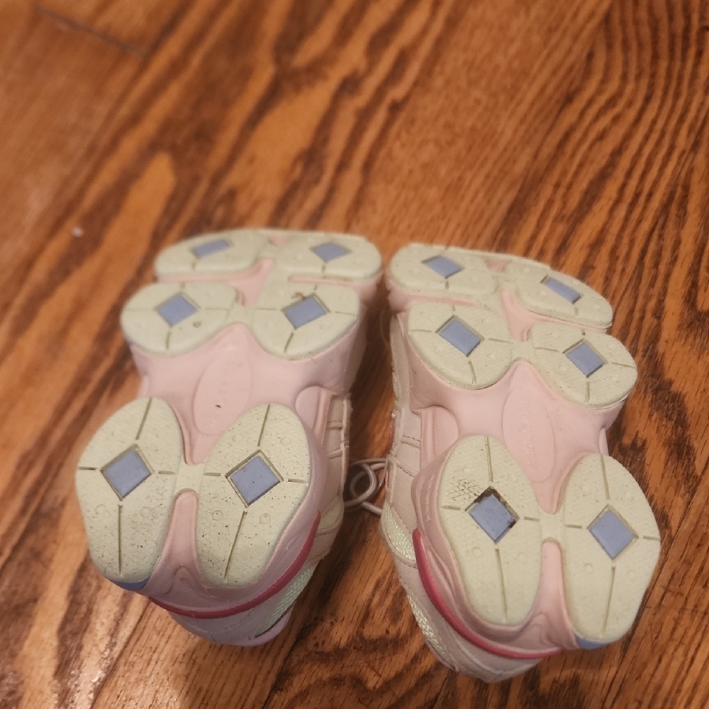New Balance Kids Pastel Mesh & Suede Sneakers - Pink, Mint & Light Blue - Picture 6 of 8